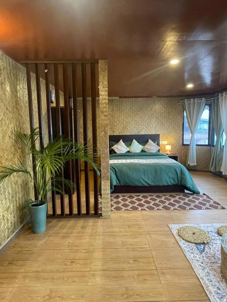 Monratino Himadrie -2 Mins Walk From Mall Road - All Rooms Have Kanchenjunga Mountain View Darjeeling  Buitenkant foto