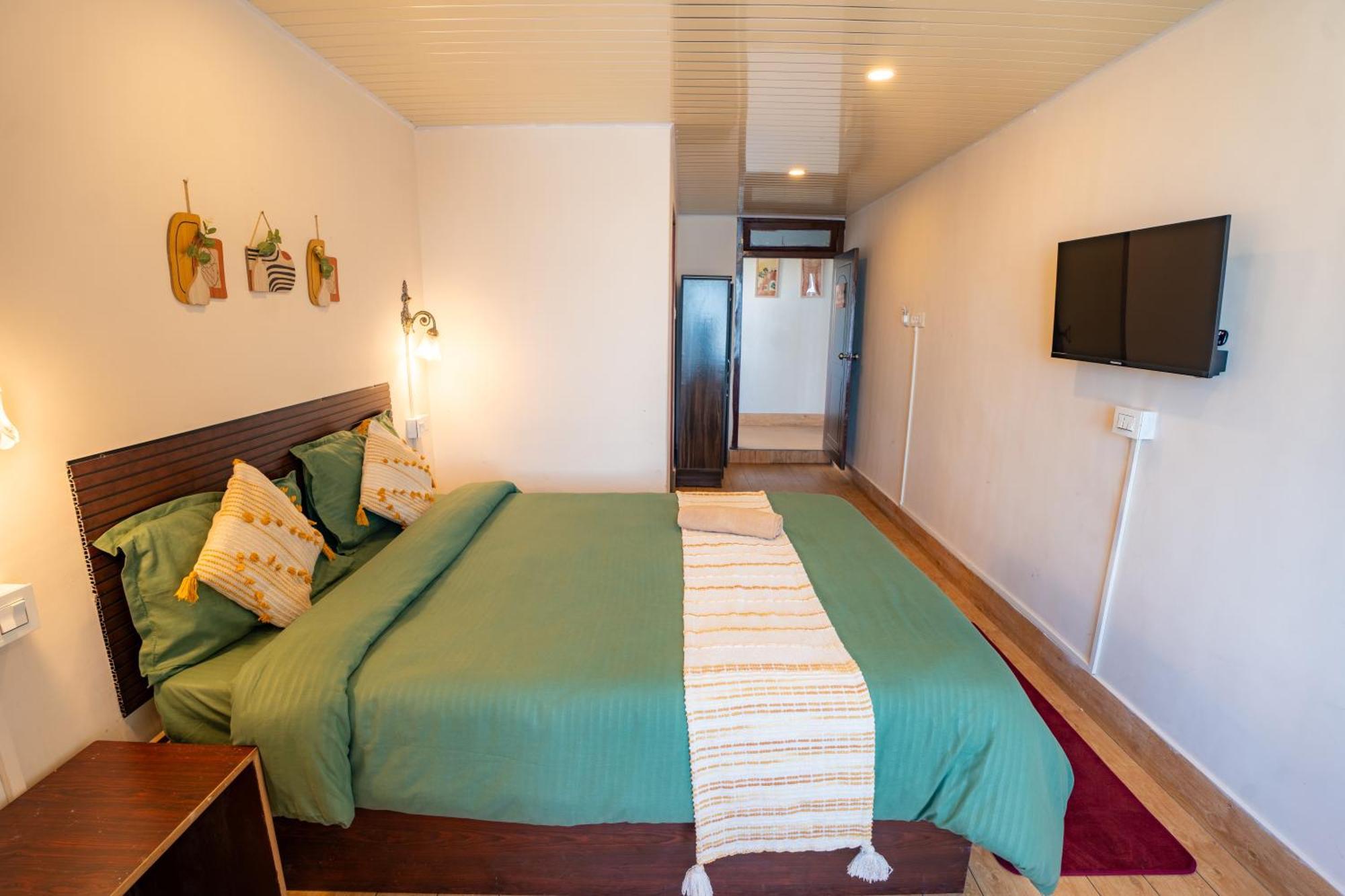 Monratino Himadrie -2 Mins Walk From Mall Road - All Rooms Have Kanchenjunga Mountain View Darjeeling  Buitenkant foto