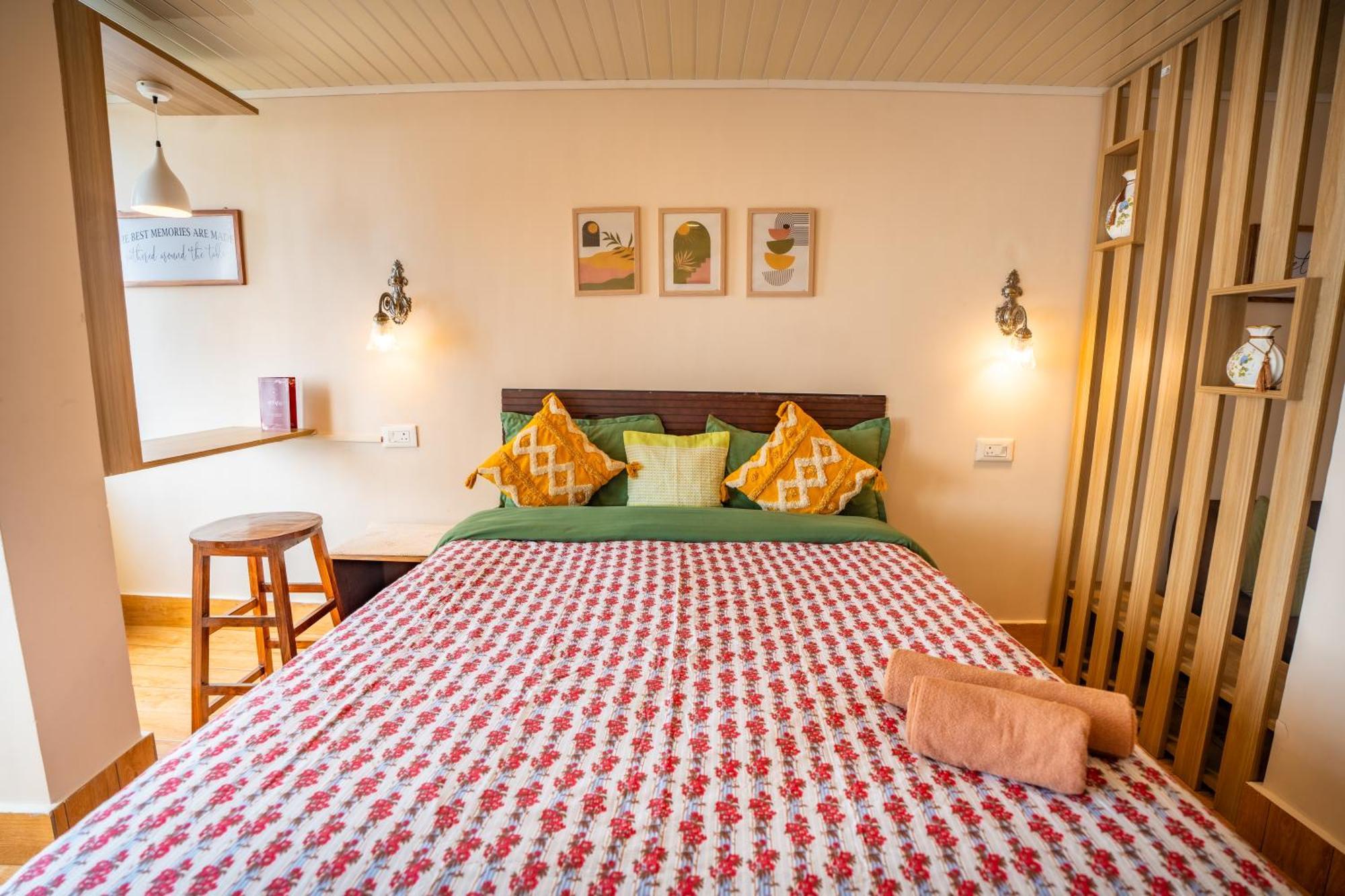 Monratino Himadrie -2 Mins Walk From Mall Road - All Rooms Have Kanchenjunga Mountain View Darjeeling  Buitenkant foto
